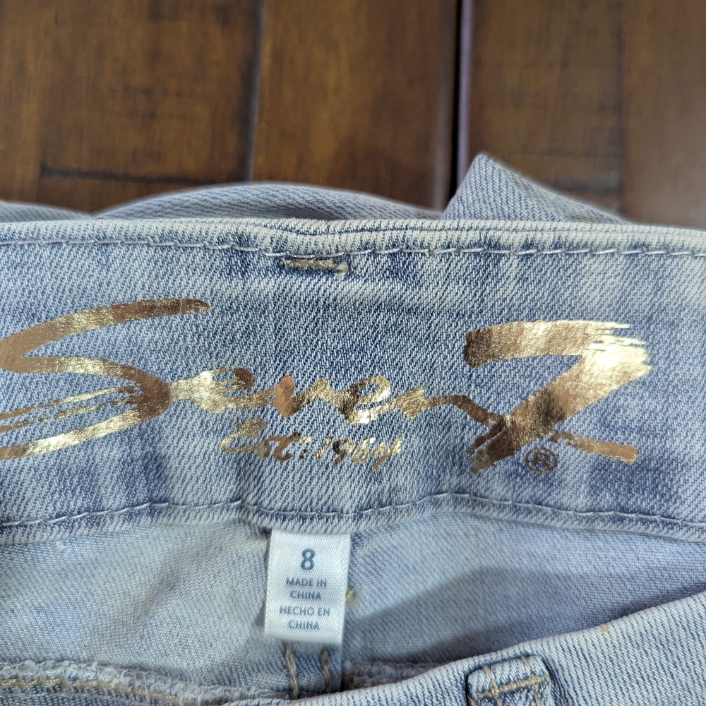 Seven7 Women's Light Blue Jeans